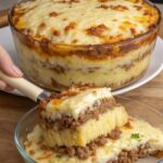 Layered Mashed Potato and Meat Casserole