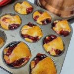 Weight Watchers Two-Ingredient Crescent Roll Cherry Pie Filling