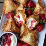 Strawberry Cheesecake Wonton Bites