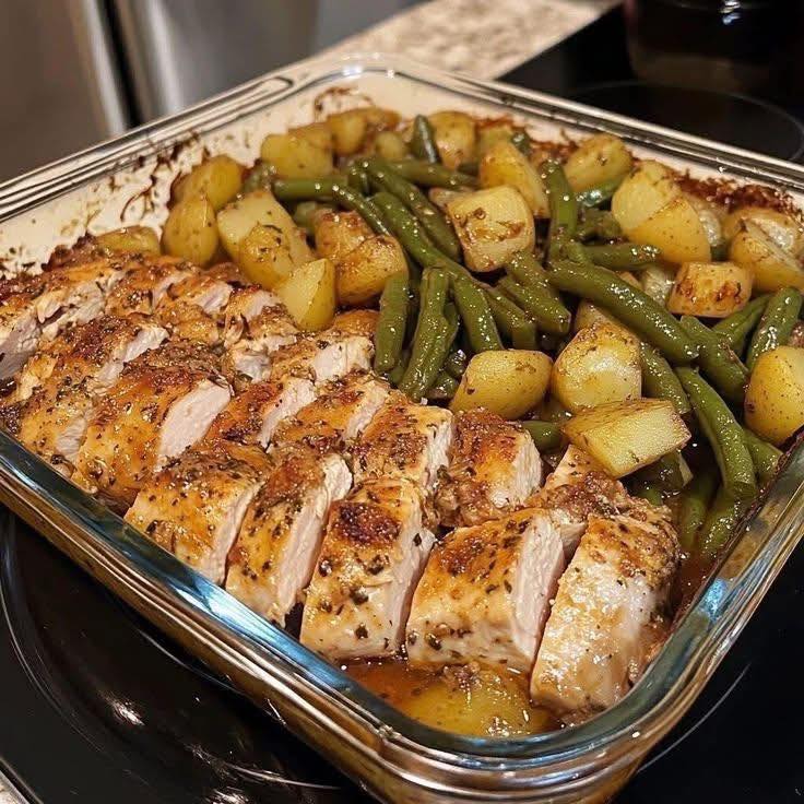 Baked Chicken with Potatoes and Green Beans
