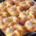 Easy Puff Pastry Vanilla Pudding Squares
