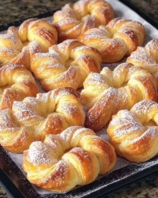 Easy Puff Pastry Vanilla Pudding Squares